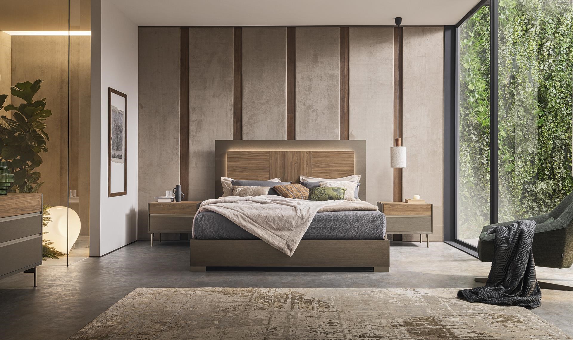City furniture online king bed